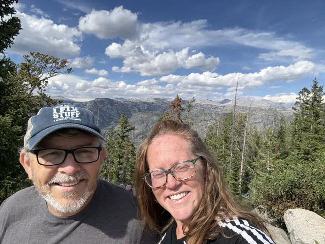 Dan and Desiree — photo 14